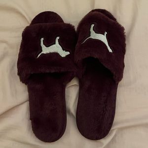 VICTORIA SECRET SLIPPERS